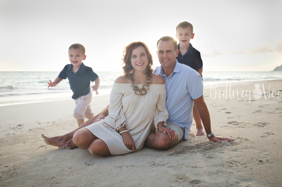 Oahu Family Photographer | Family Beach Session - family pose