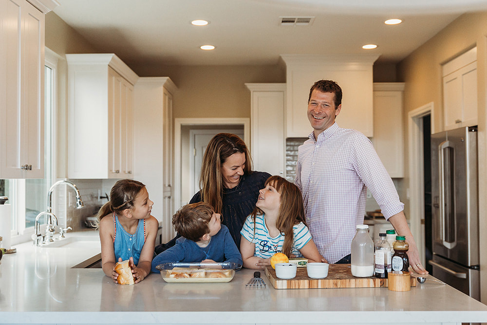 Why you should book an in home family session | Brittney Vier Photography | San Diego lifestyle photographer